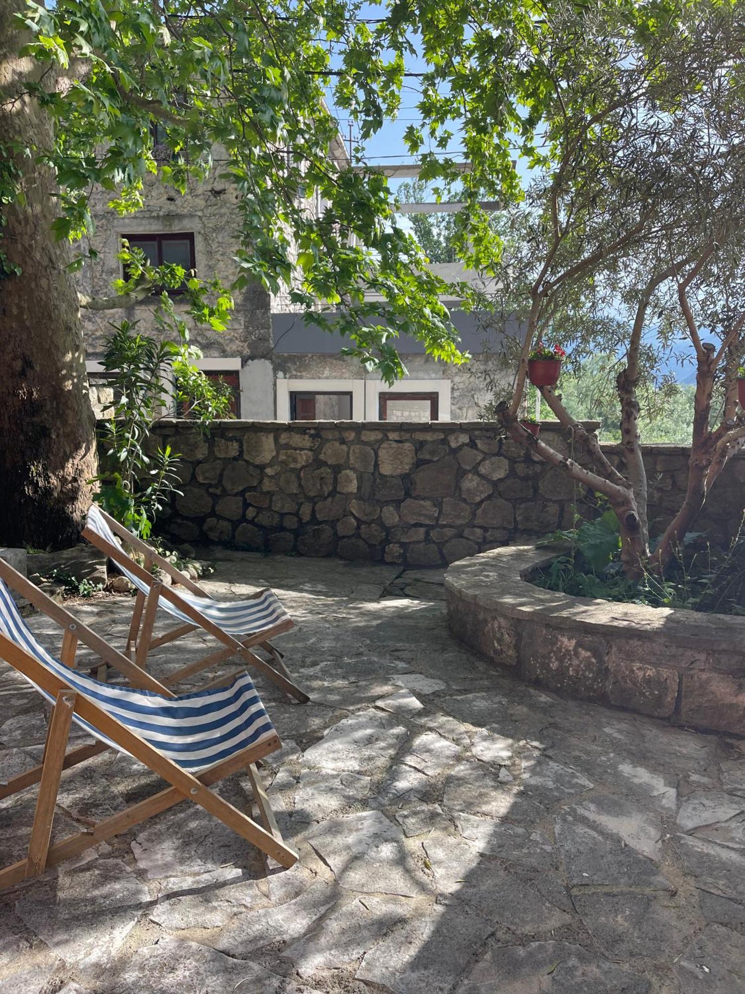 Cave Apartment Virpazar Exterior photo